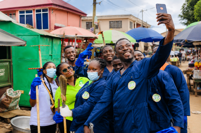 Bright Ntoaduro clean up exercise & sanitation awareness day at old tafo