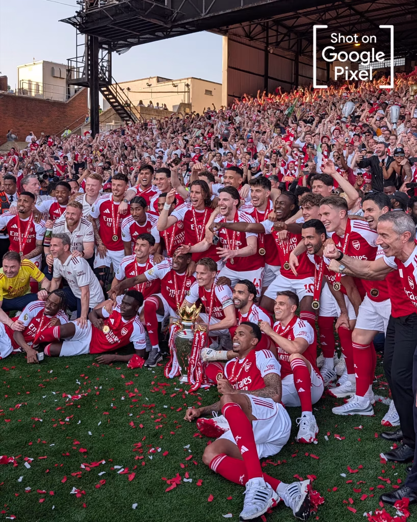 arsenal celebrate